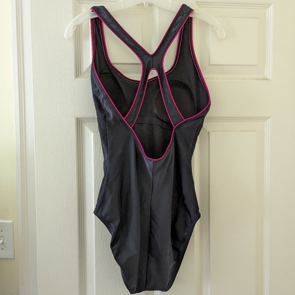 Speedo Ultraback - Picture 2 of 5